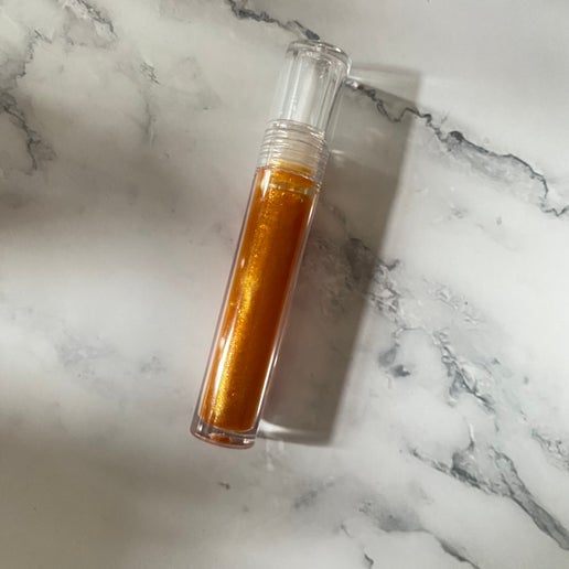 Just Peachii Velvet Lip gloss